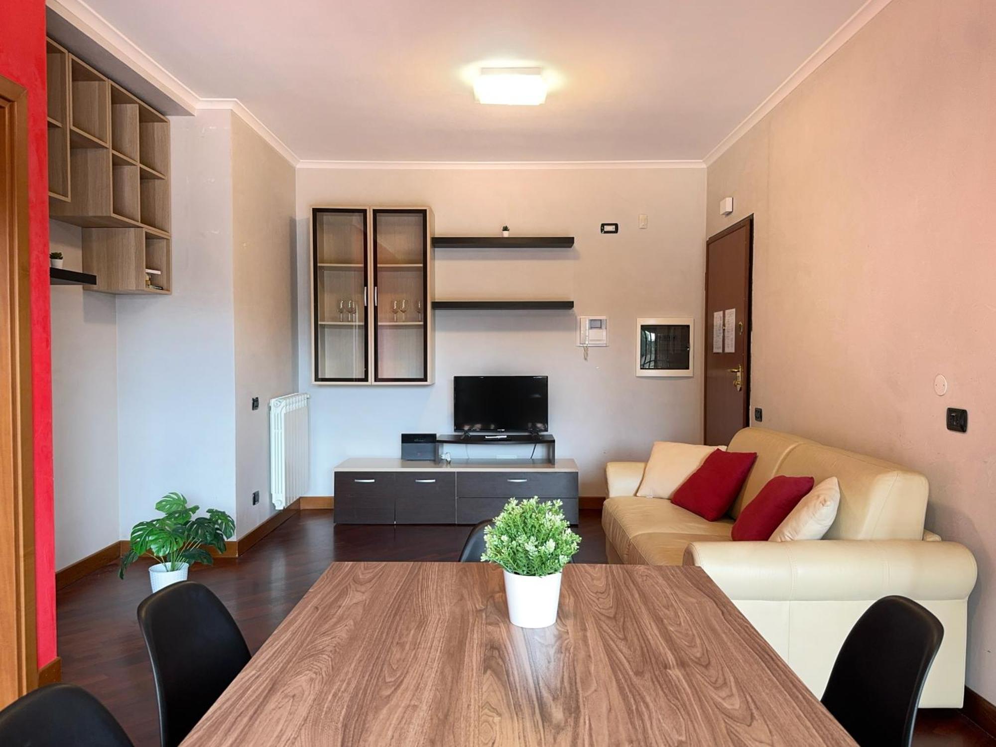Sun Nest Apartment - Terrace & Garage Фьюмичино Экстерьер фото