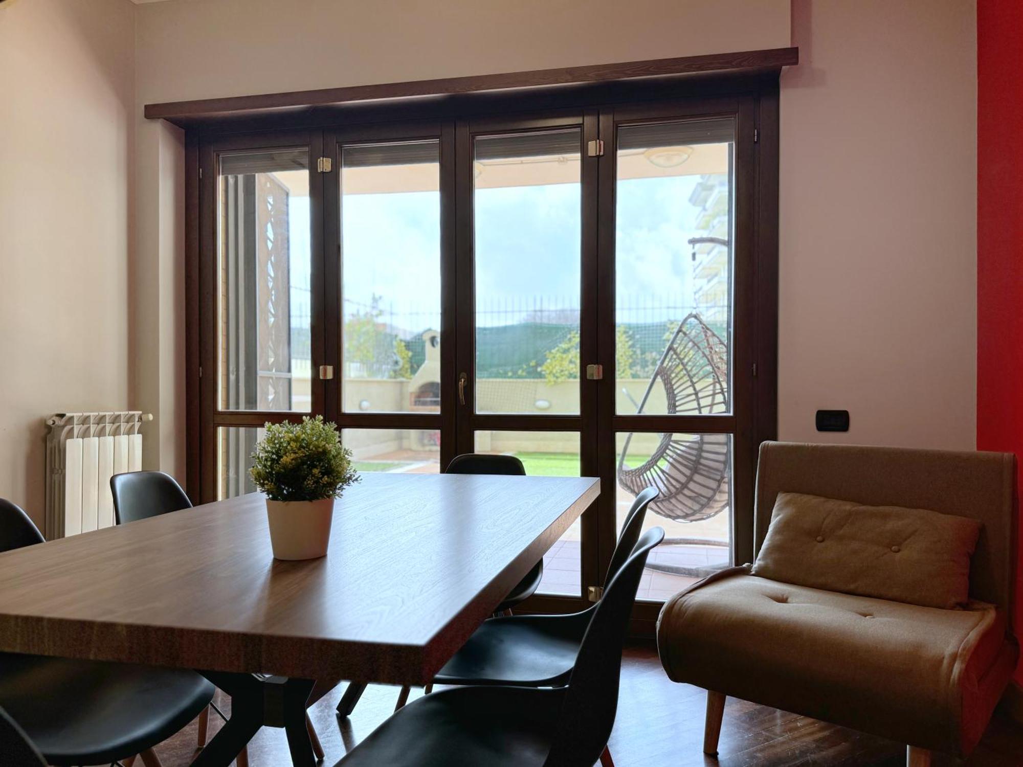 Sun Nest Apartment - Terrace & Garage Фьюмичино Экстерьер фото